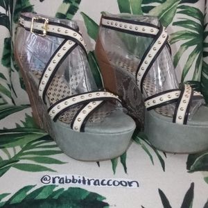 Jessica Simpson "Georg" Wedges